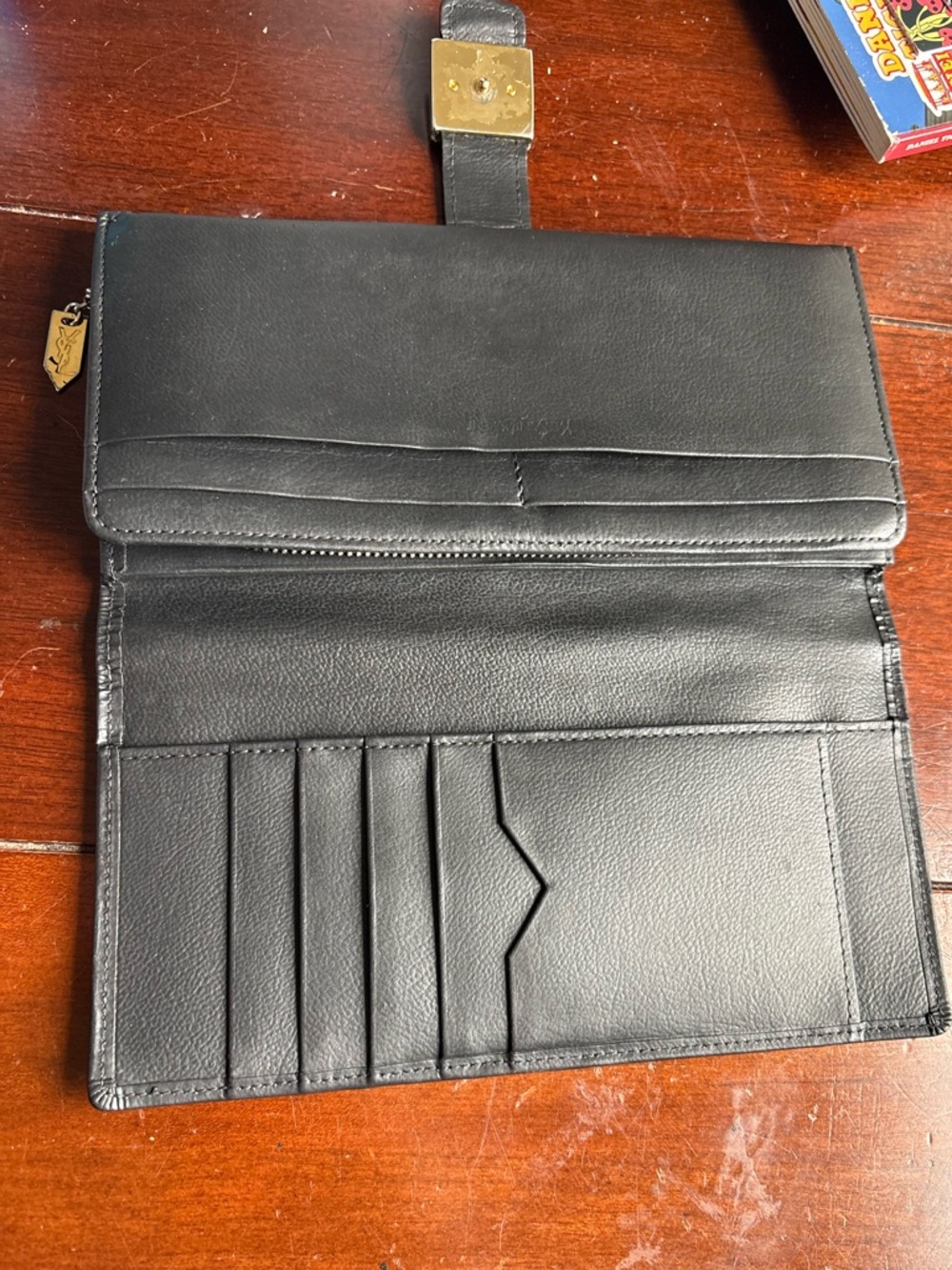 Yves Saint Laurent black Leather continental Wallet with silver hardware - Picture 4 of 10